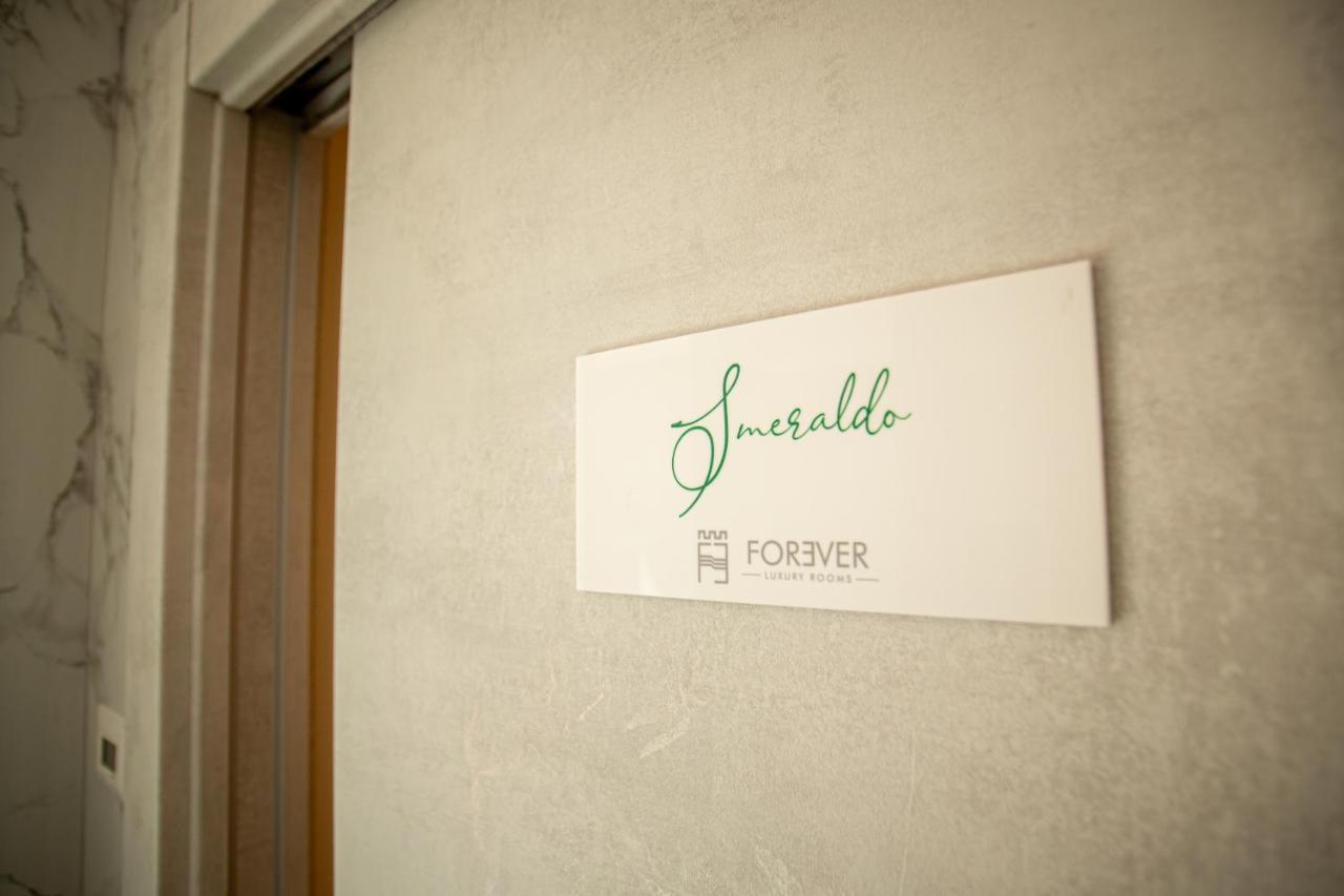 Forever Luxury Rooms 카스텔라마레디스타비아 외부 사진