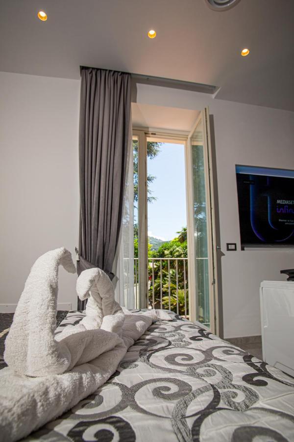 Forever Luxury Rooms 카스텔라마레디스타비아 외부 사진
