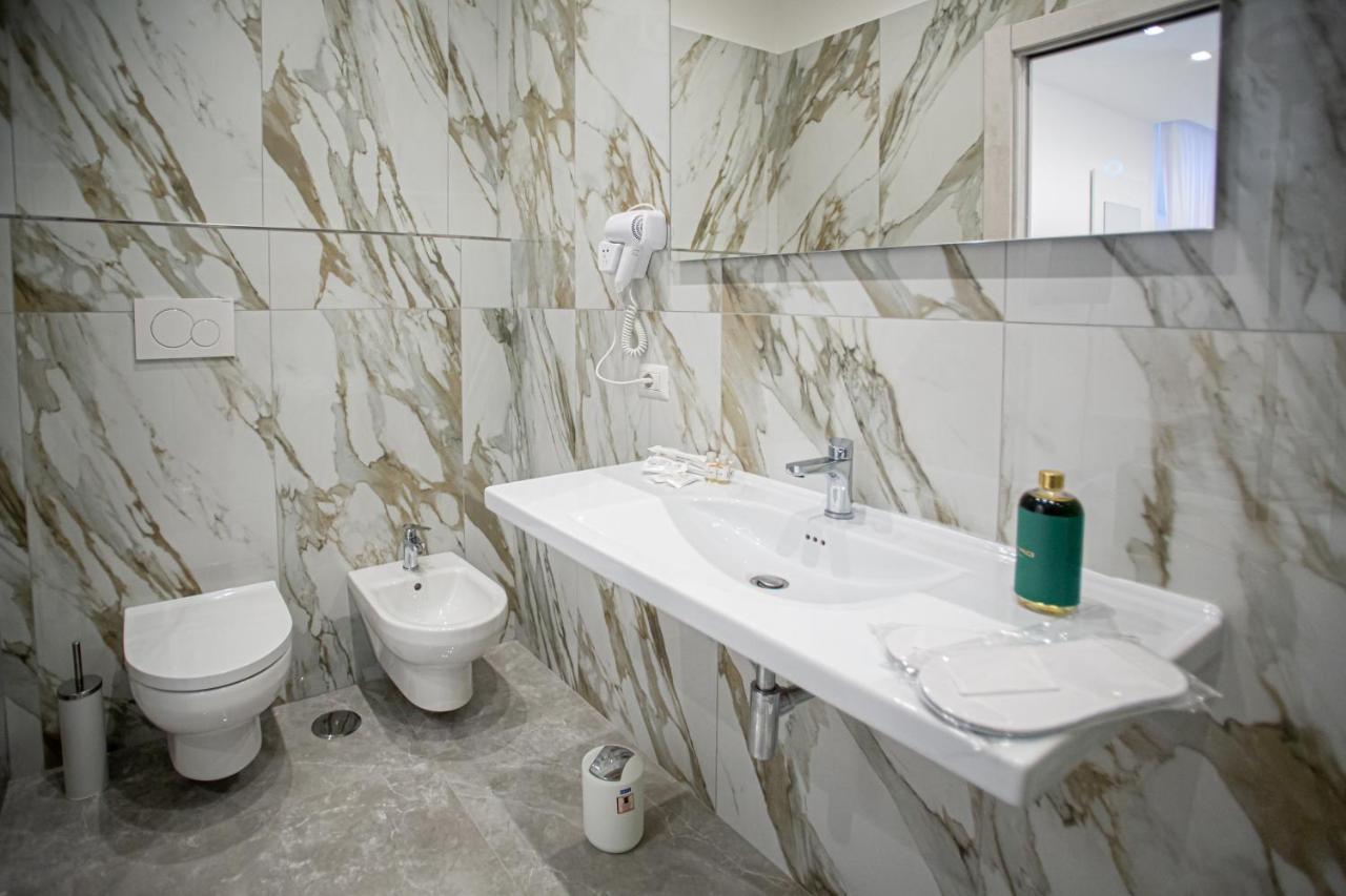 Forever Luxury Rooms 카스텔라마레디스타비아 외부 사진